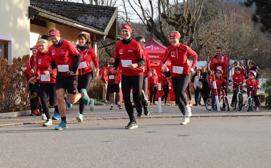 Gruppe beim Start - Vereinslauf